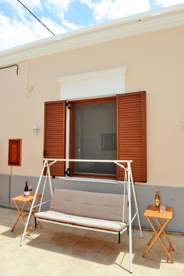 Classical Villa Archontiko D&M Rhodes City Exterior foto
